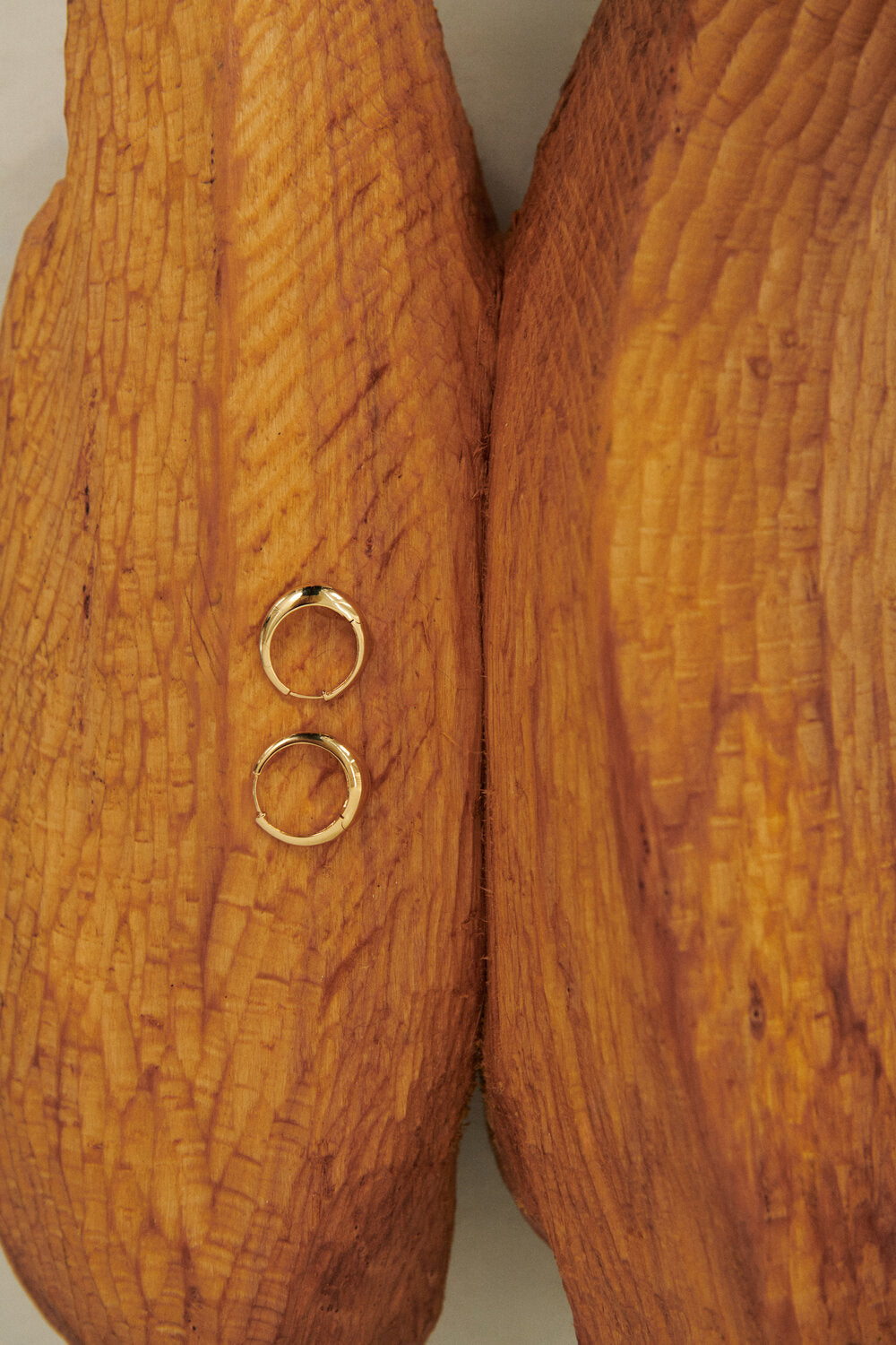 Mini Globe huggies - forgyldt